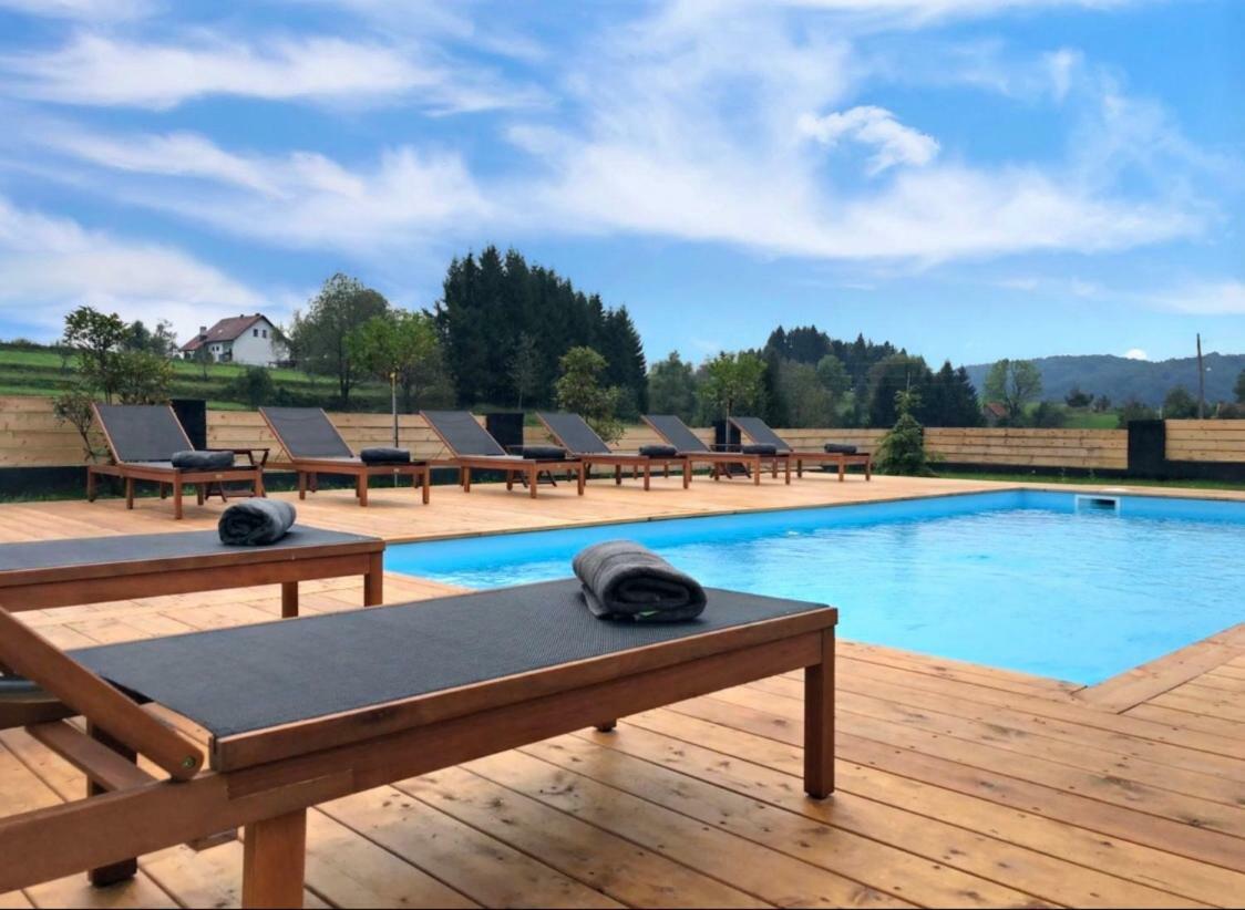 Villa Zoe Luxury House à Gomirje Extérieur photo