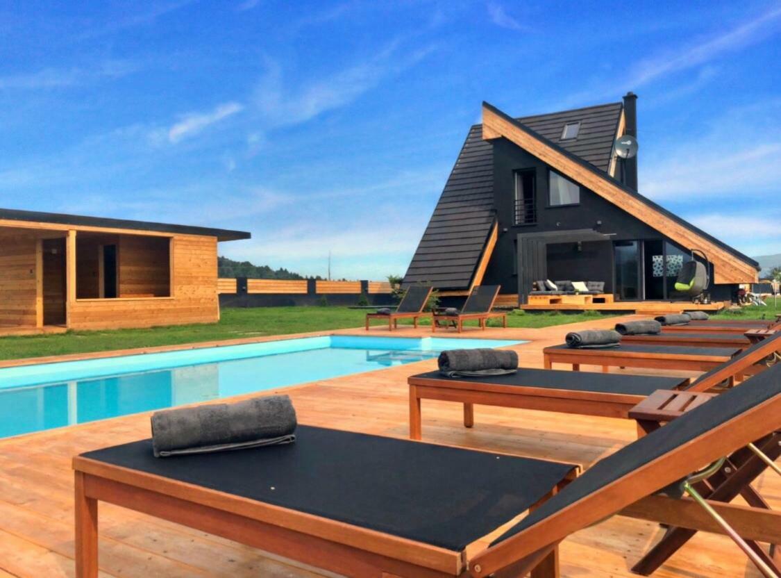 Villa Zoe Luxury House à Gomirje Extérieur photo